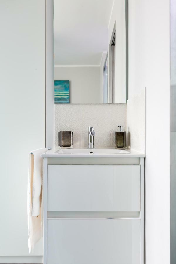 Penthouse 41 In Trastevere With Big Terrace โรม ภายนอก รูปภาพ